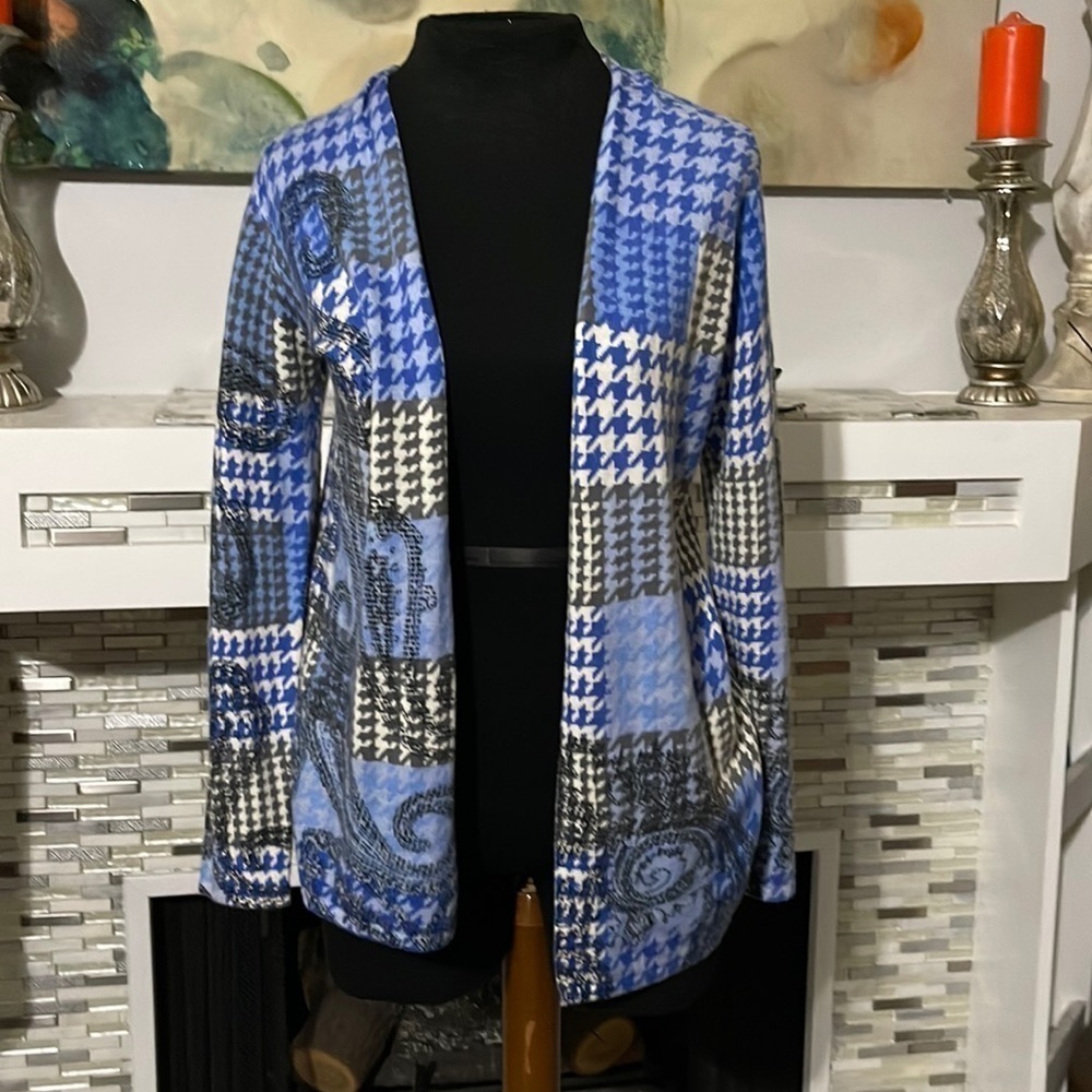 Talbots 100% pure merino wool houndstooth cardigan SP